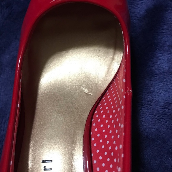 Madden Girl Cherry Red Patent Pumps - Picture 7 of 7